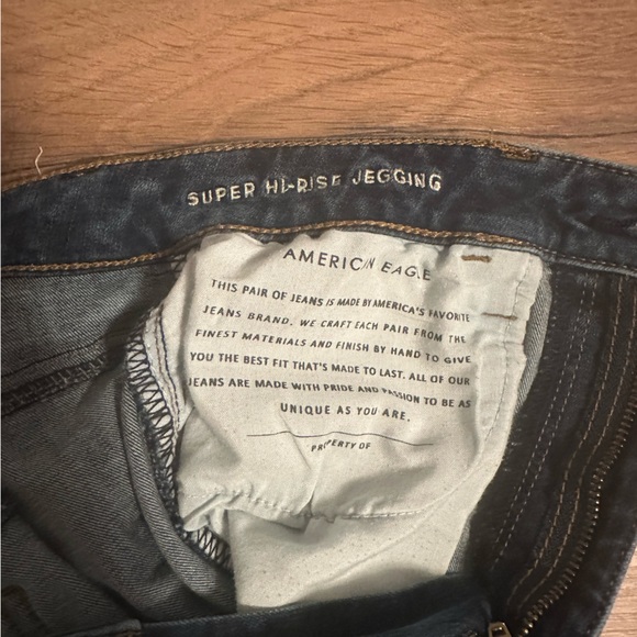 American Eagle Super Hi-Rise Jeggings - Picture 5 of 5
